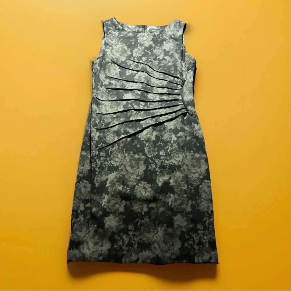 Ivanka Trump Charcoal Floral Midi Dress Body Con Front & Back Zip Size 12 NWOT - Picture 1 of 5